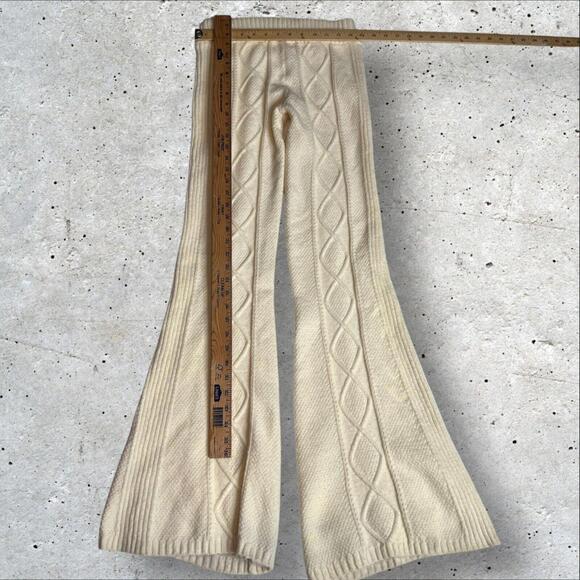 Edikted Knitted Pants Women’s Ray Cable Stitch‎ Knit Flare Sweater Pants Size S - Picture 5 of 6